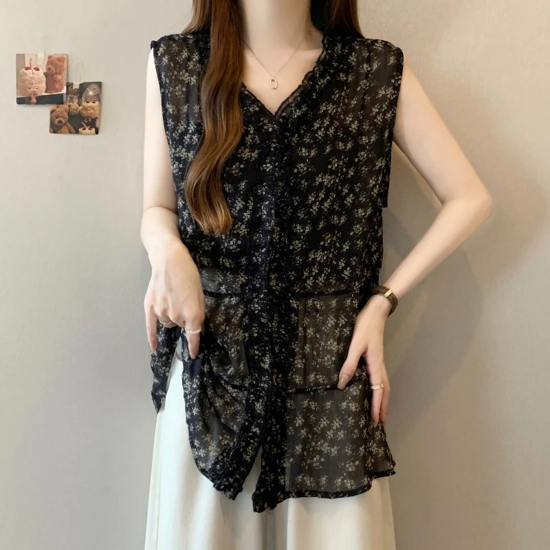 大码胖mm法式木耳边V领碎花背心女2025新款夏季遮肉袖开衫上衣