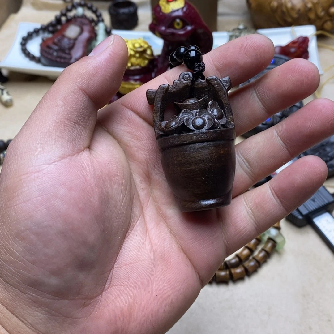 滴血莲花菩提吊坠