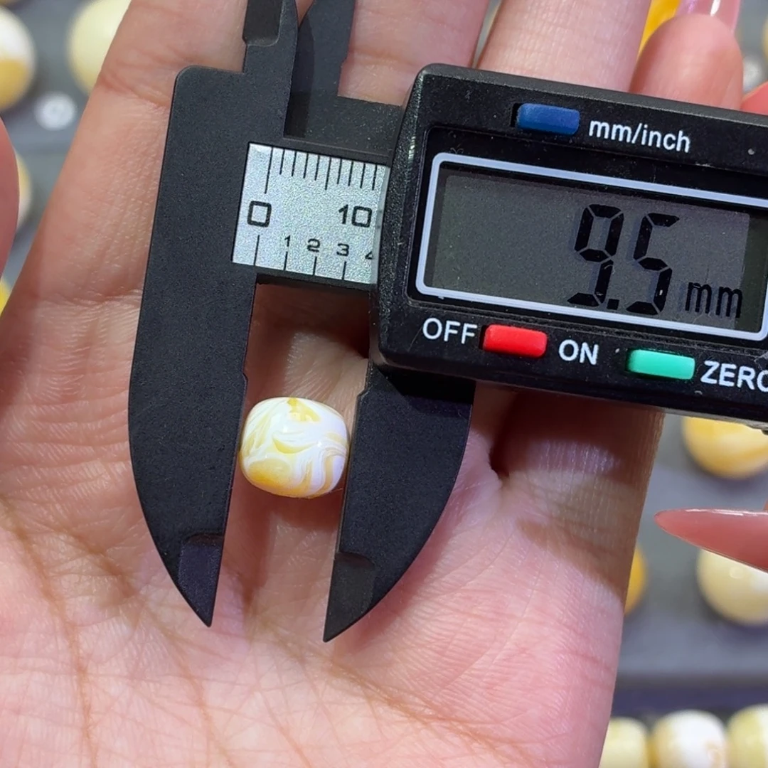 琥珀未镶嵌裸石老型