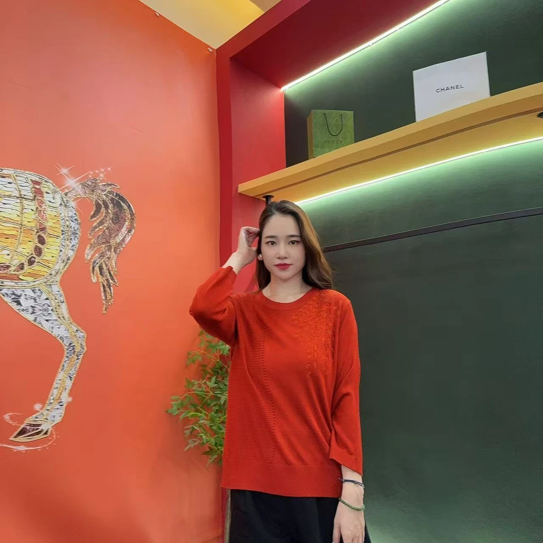2627多金大码气质减龄上衣早秋季长袖女装设计女
