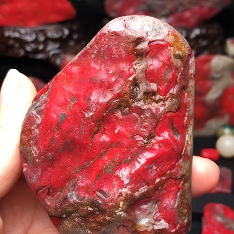 昌化鸡血石昌化鸡血石原石