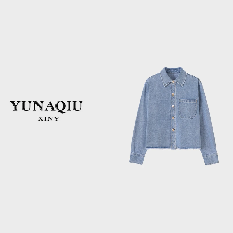 YUNAQIU时尚百搭经典字母刺绣翻领金属扣牛仔宽松款式短外套-4013