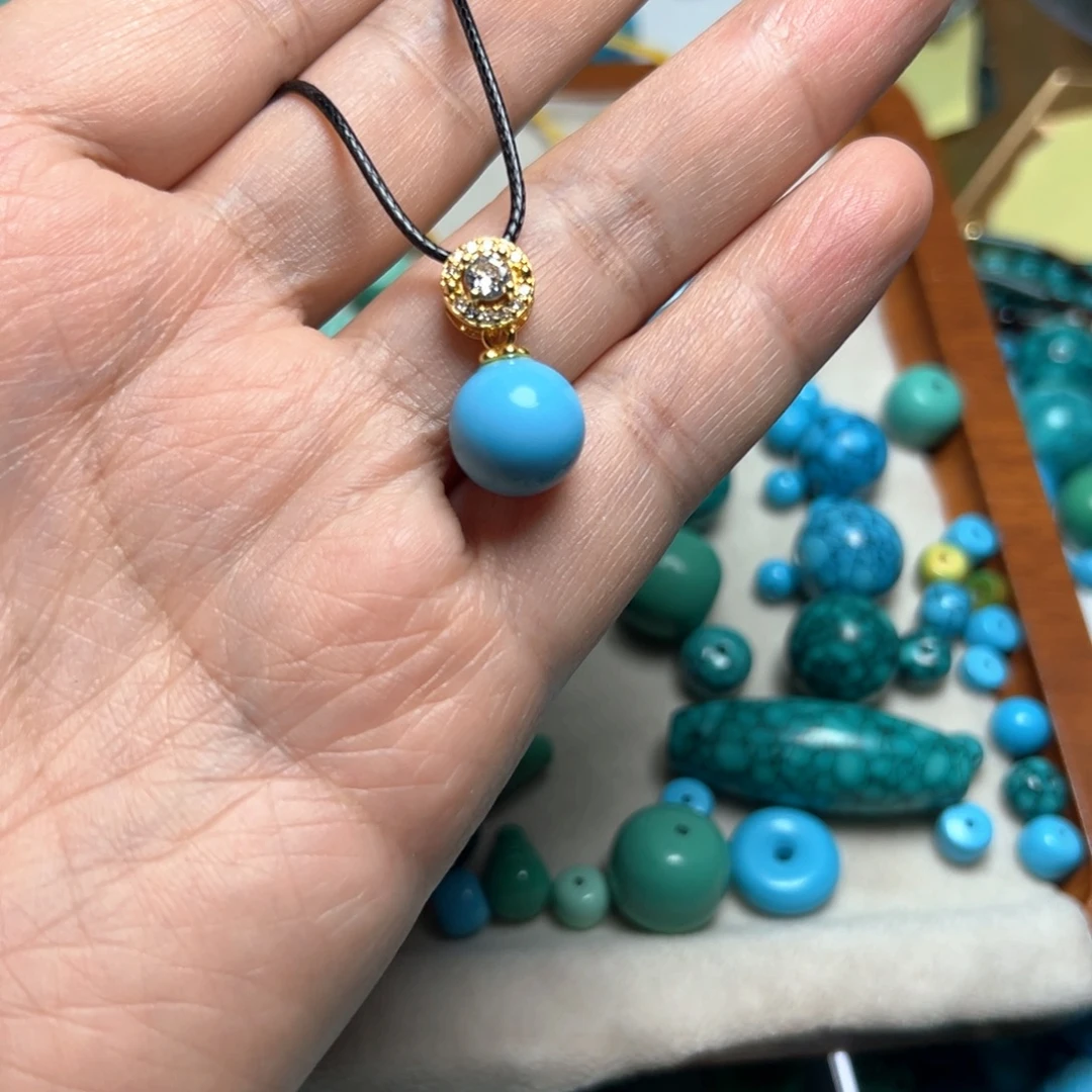 卡12+蓝珠子锁骨珠脖挂