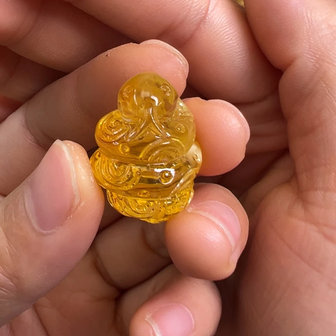 未镶嵌蜜蜡裸石琥珀