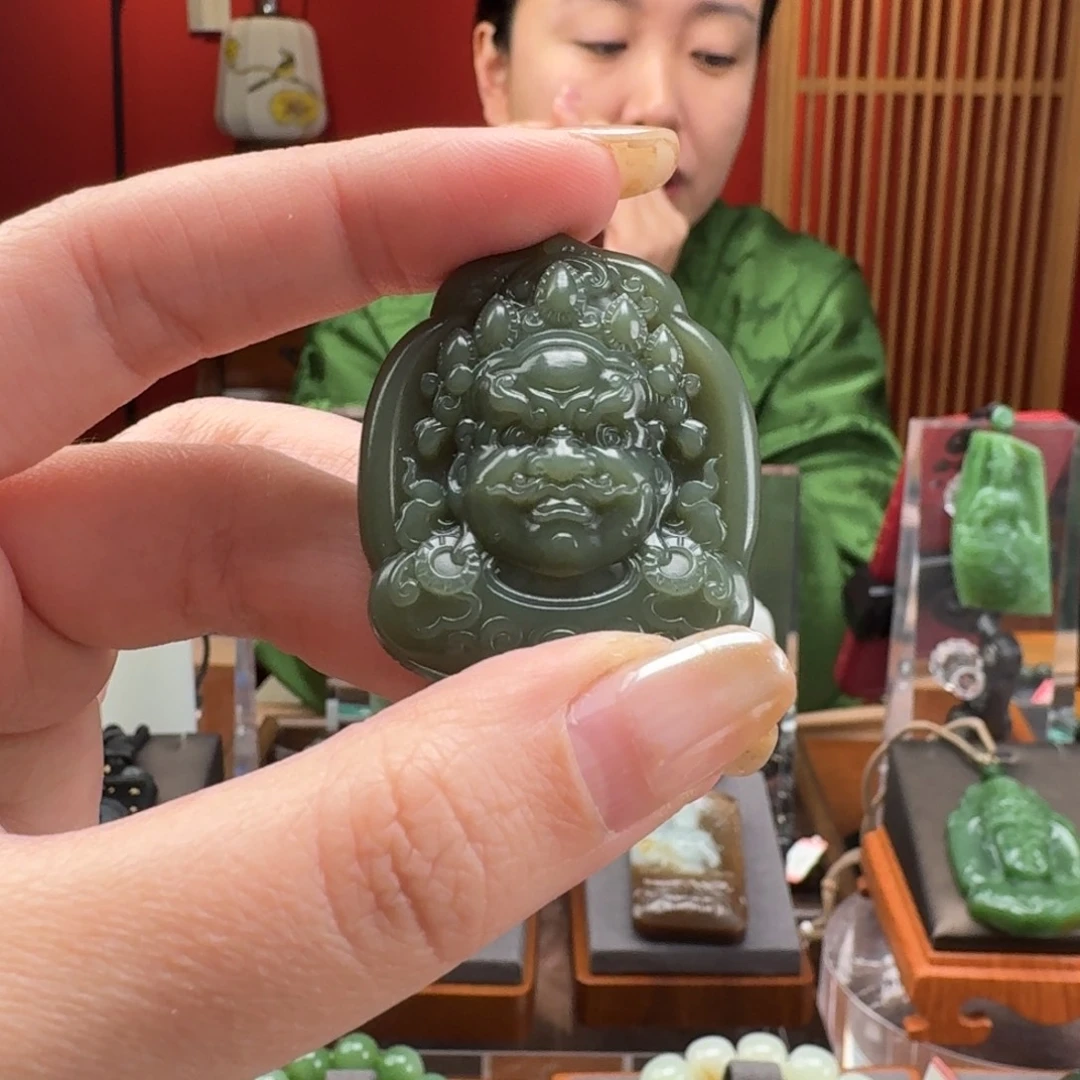 和田玉未镶嵌颈饰和田玉沙吊坠