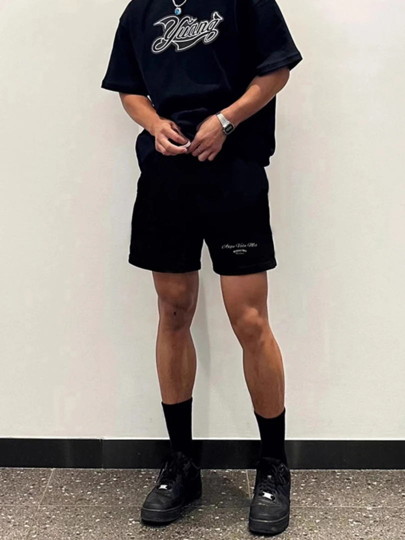 美式潮牌时尚个性印花休闲宽松黑色短裤男款夏季篮球运动五分裤子