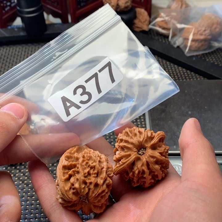 吊坠文玩核桃龙门涧