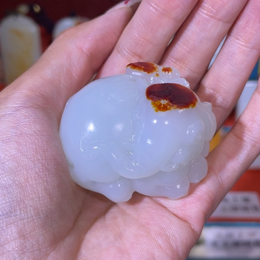 我***。和田玉未镶嵌把件