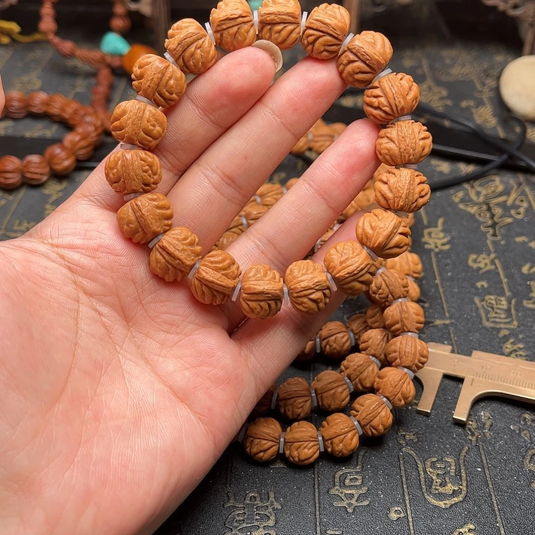 吊坠桃核赤金风雨手串15尺寸