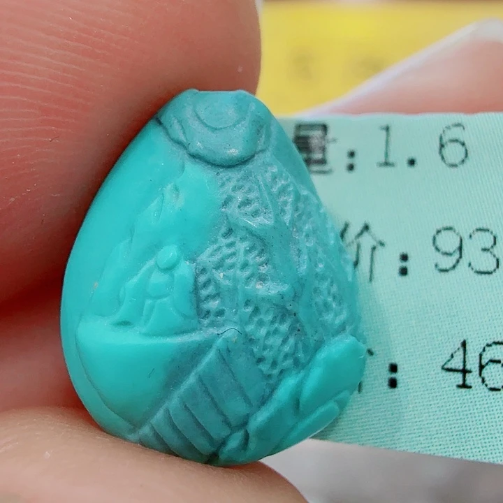 绿松石未镶嵌珠宝奇石