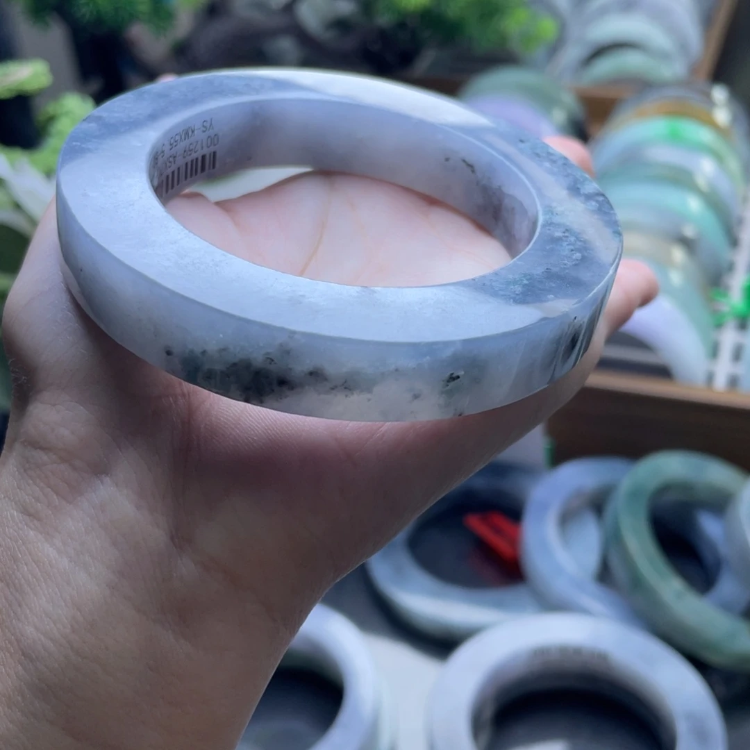 定制翡翠未镶嵌特价翡翠手镯定制