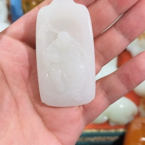 和田玉未镶嵌挂件