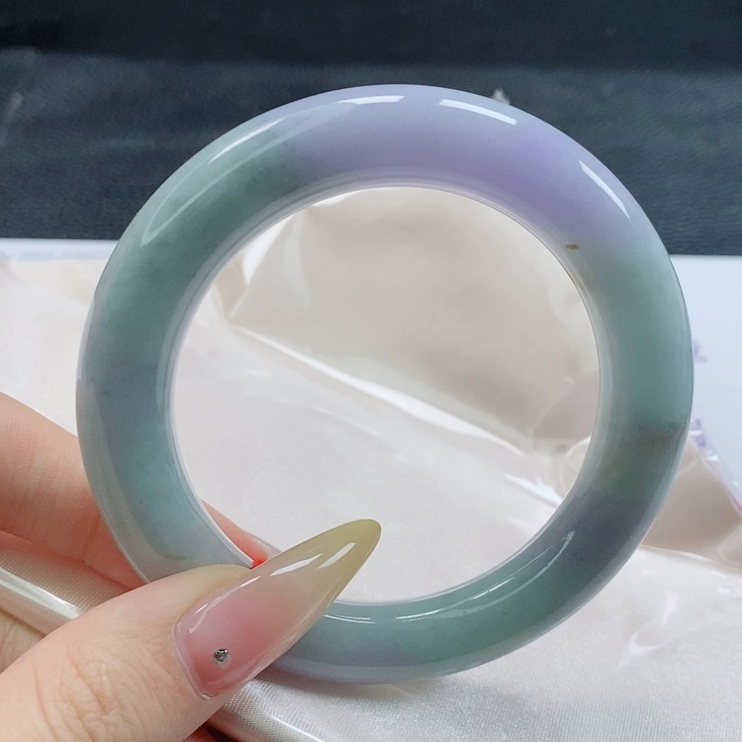 【闪购商品】翡翠手镯（圆镯）未镶嵌330号