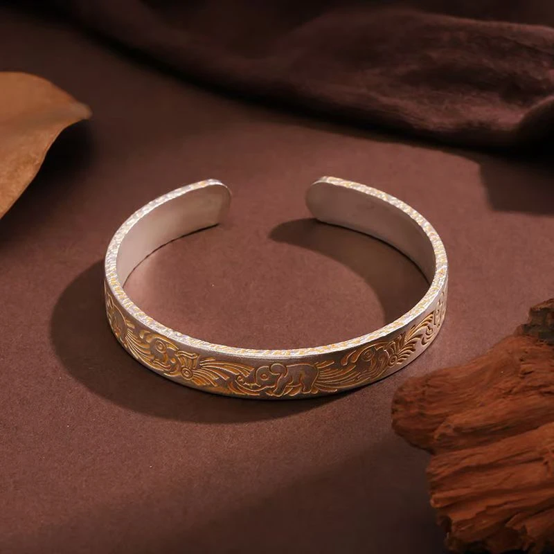 足银9999实心精美37g 轻奢国风描金小象开口镯 货号003