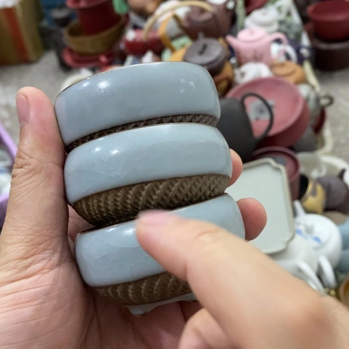 陶瓷艺术品及陶瓷壶壶