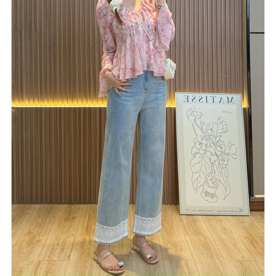 【苹果仅裤子】微胖蕾丝拼接弹力牛仔裤HLY3004