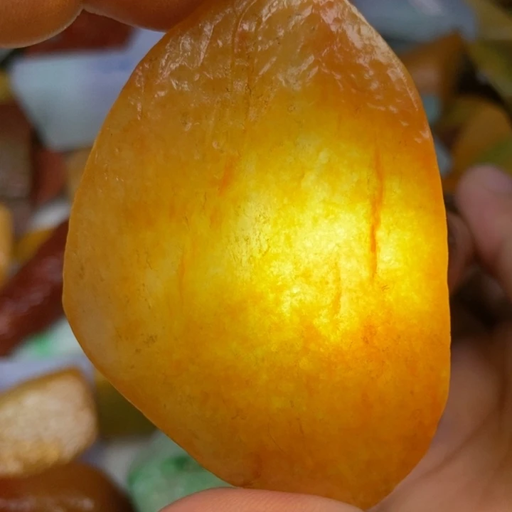 翡翠挂件未镶嵌缅甸翡翠