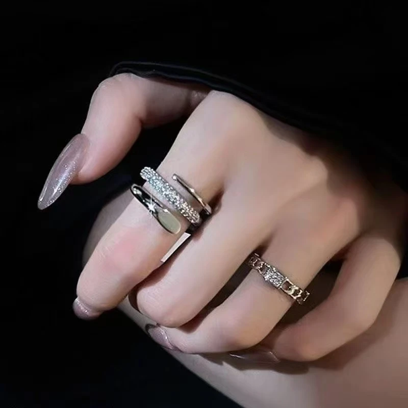 合金戒指 戒指女闪多层叠戴尾戒时尚轻奢个性小众指环气质闺蜜礼