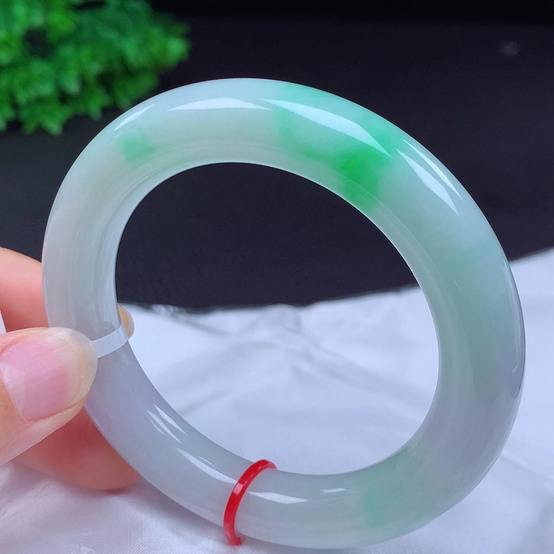 翡翠未镶嵌手镯55圈681001