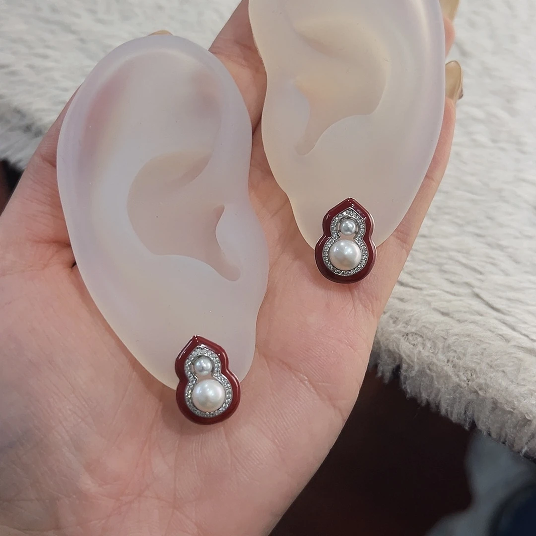 银S925镶嵌耳饰淡水珍珠