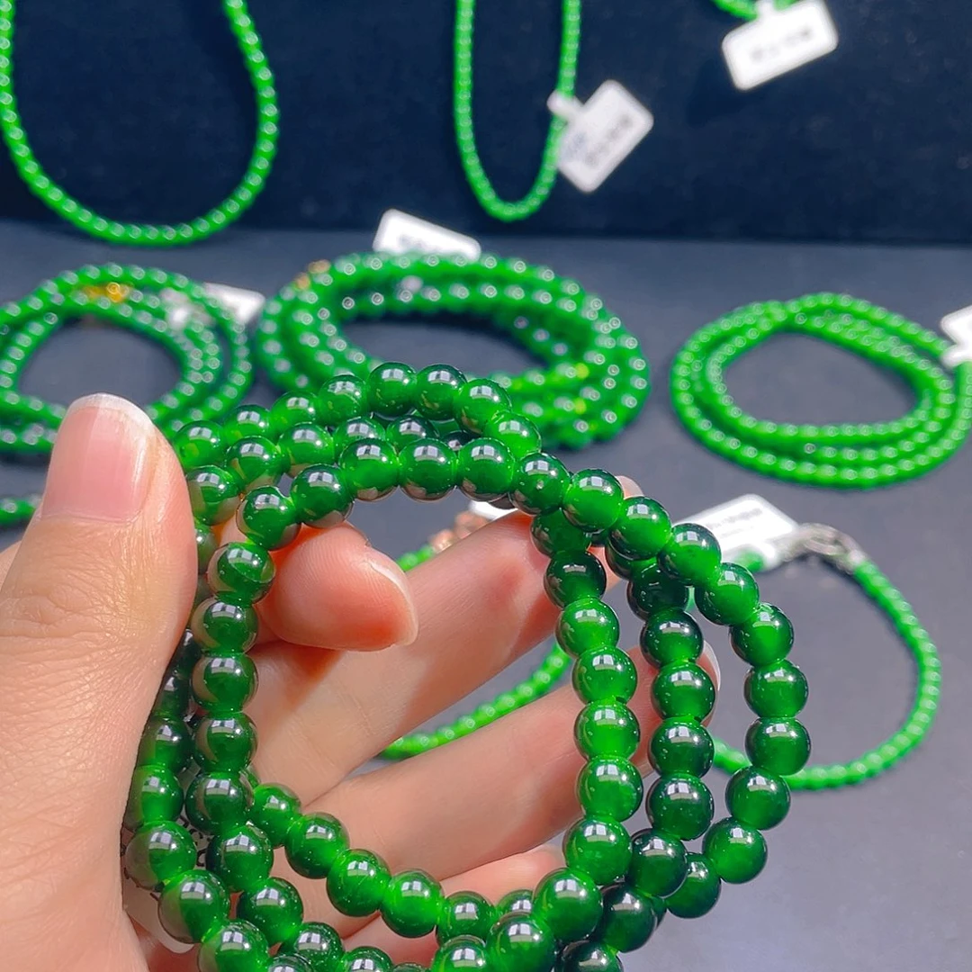 翡翠未镶嵌颈饰卡7