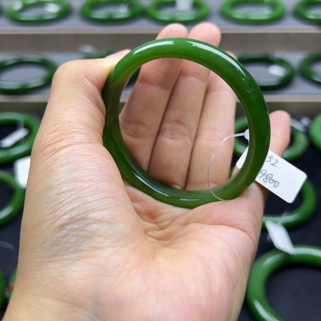 和田玉（碧玉）未镶嵌手镯碧玉高色艳底艳阳绿无黑巨干净