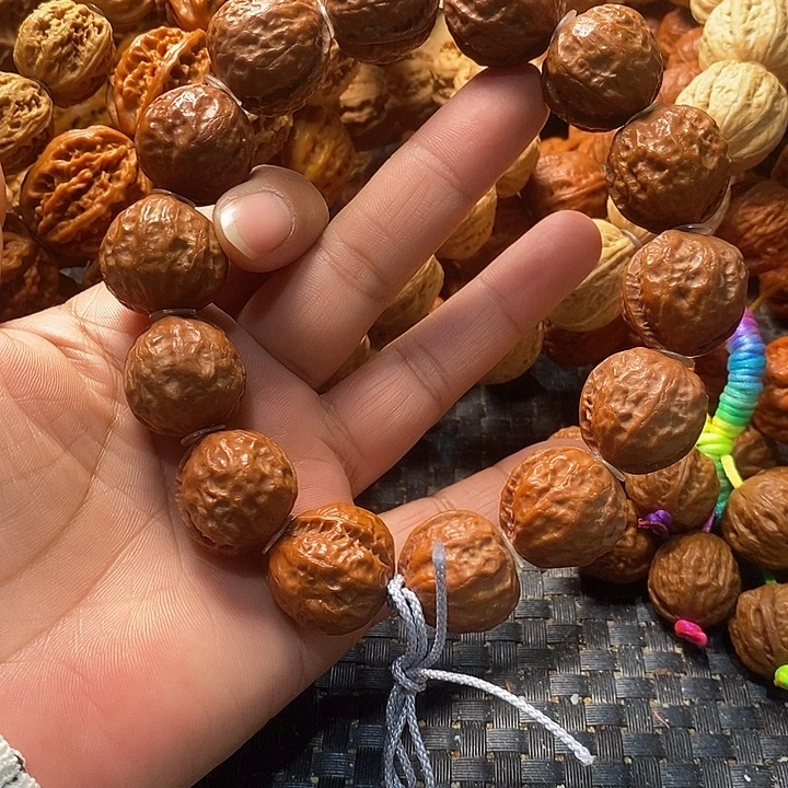 吊坠文玩核桃铁皮纹