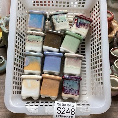 紫砂花盆248微瑕品口径3厘米左右的