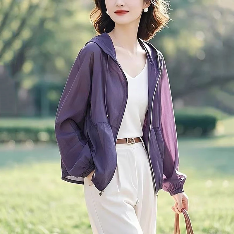 妈妈连帽防晒衣外套女夏季新款2025慵懒风防嗮衫短上衣夏装防晒服
