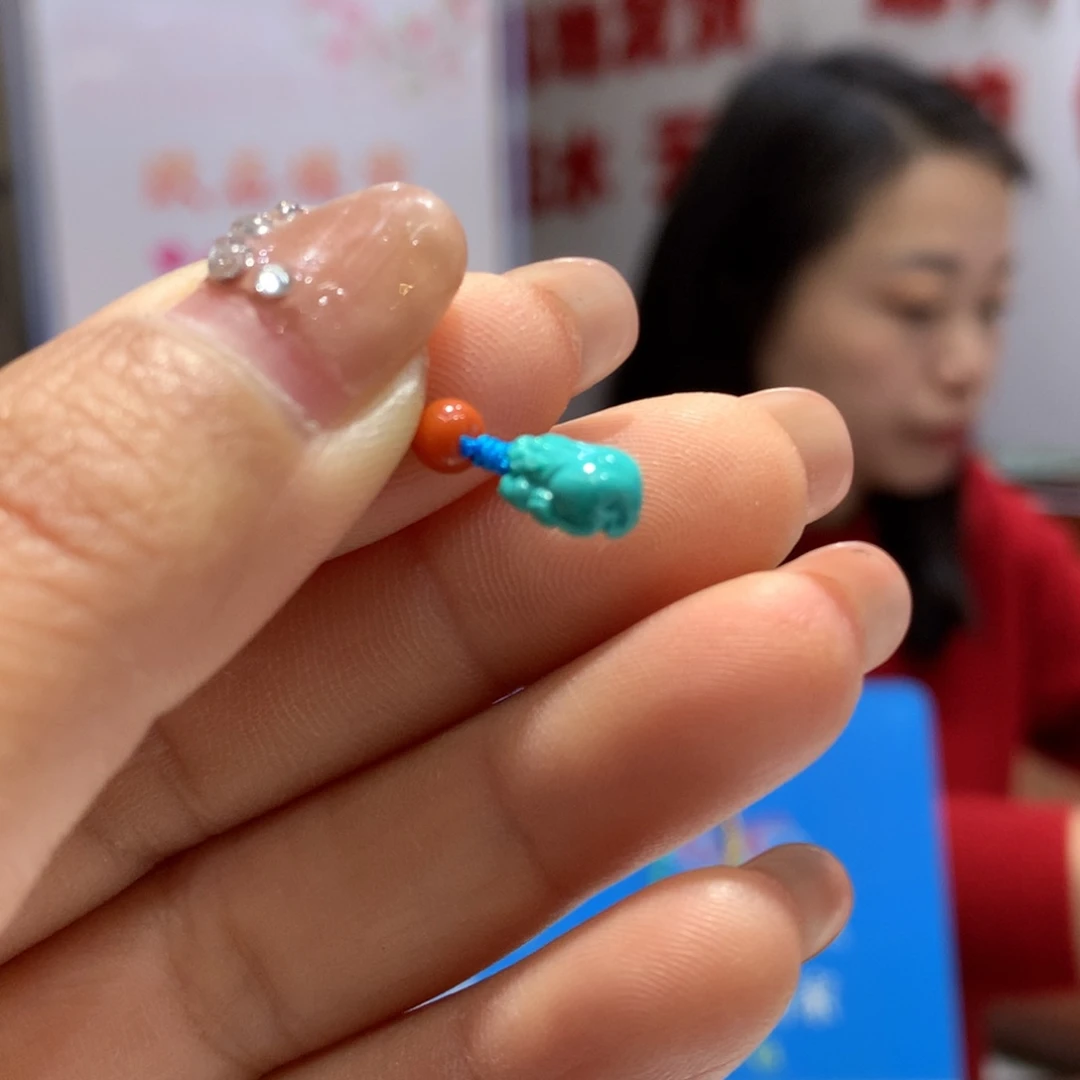 绿松石配饰未镶嵌