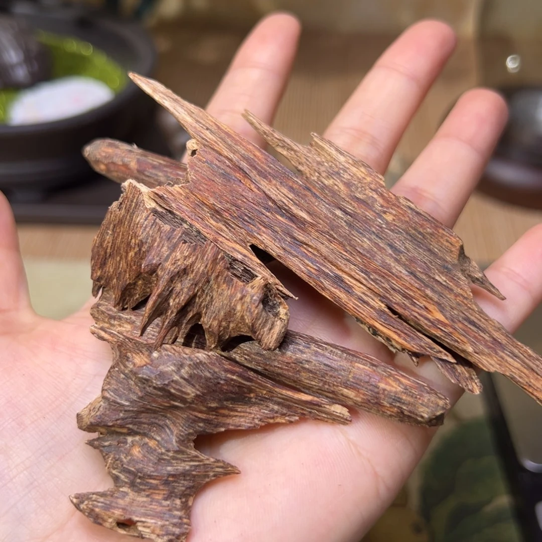 木海南木料大山80年红油老料11克