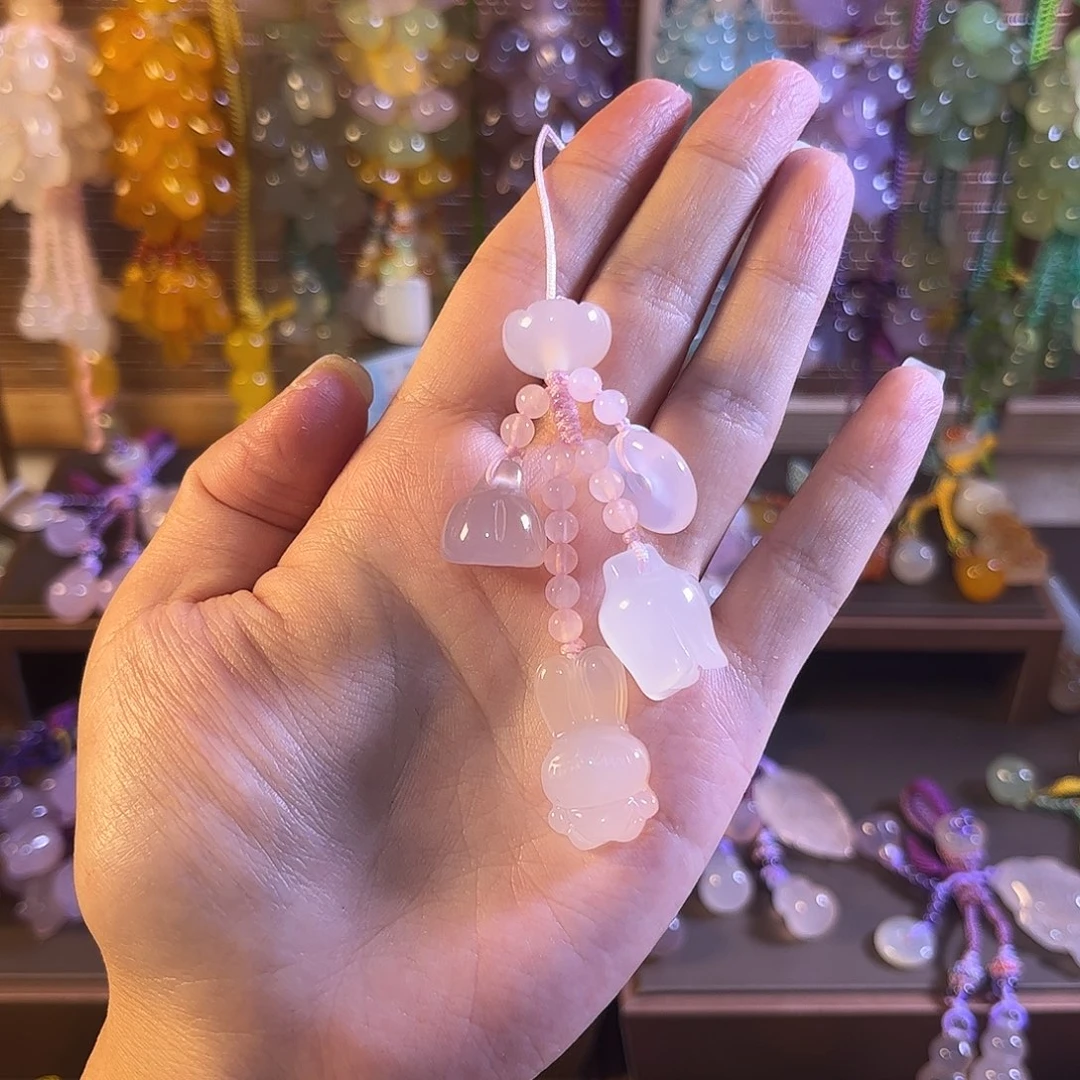 浅***落未镶嵌车挂玛瑙/玉髓手机链