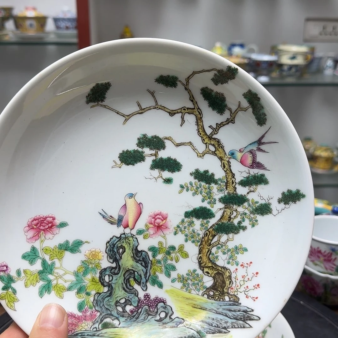 瓷片瓷器主人是一位非常