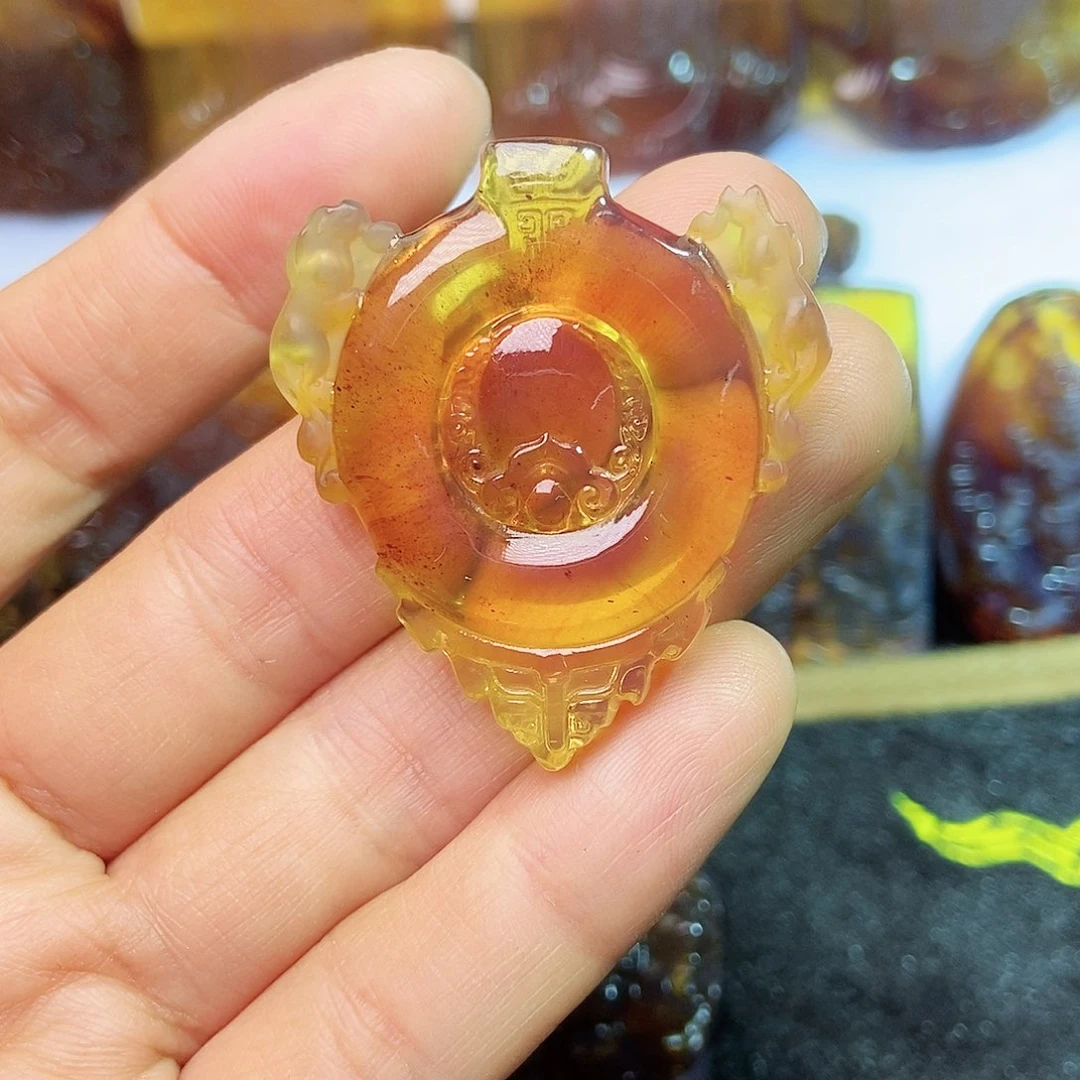 琥珀颈饰未镶嵌如意宝p