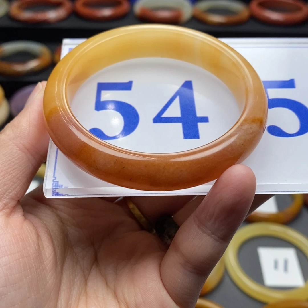 石英质玉（黄龙玉）手镯未镶嵌