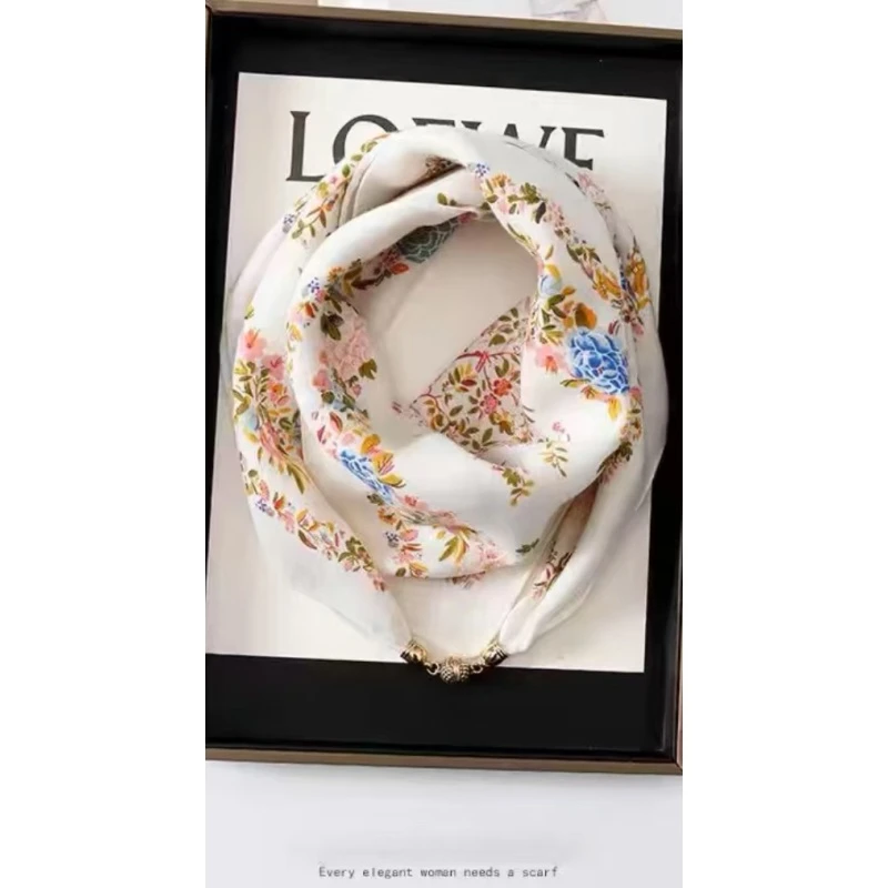 M015蔷薇花 磁吸扣围巾  60*60左右