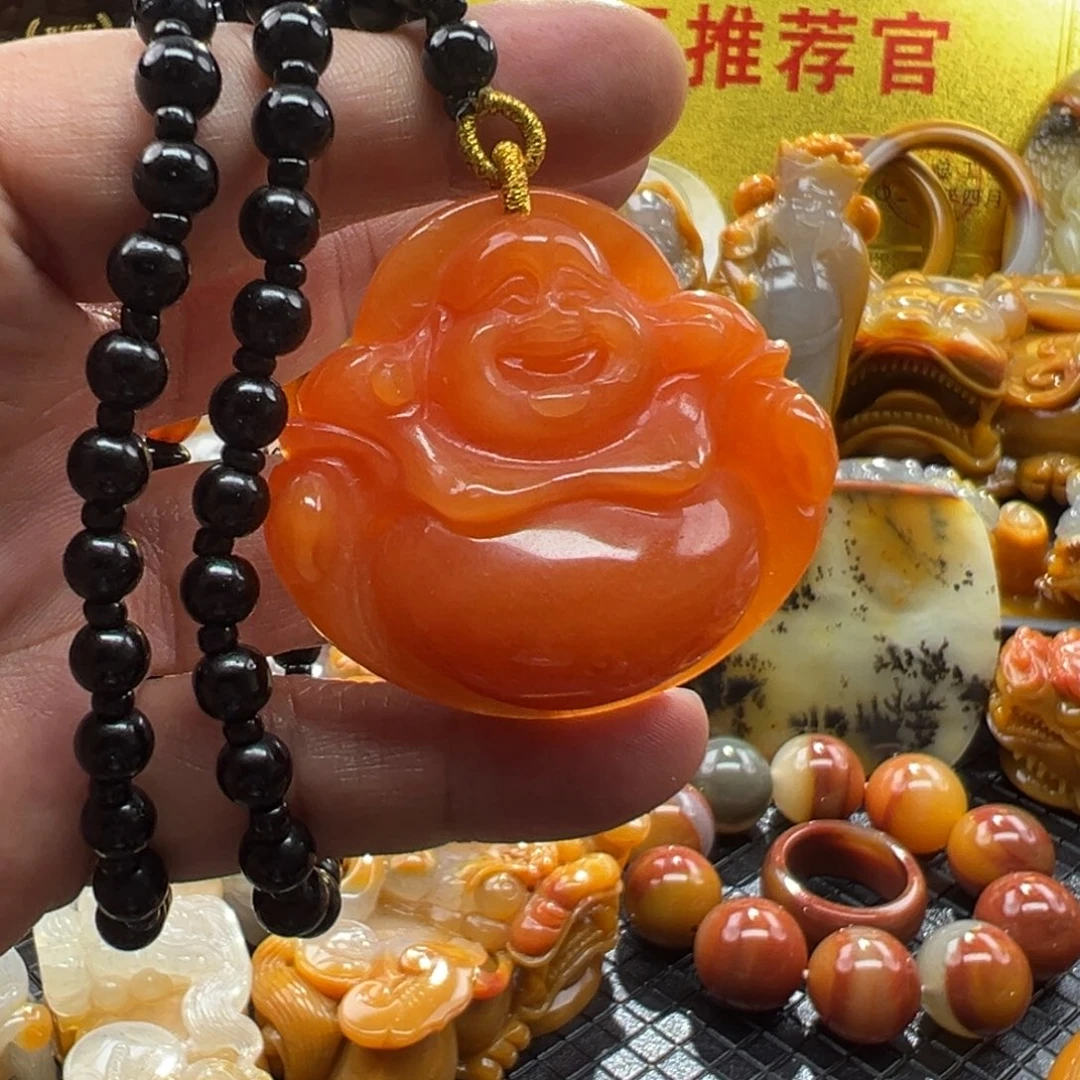 石英质玉未镶嵌颈饰