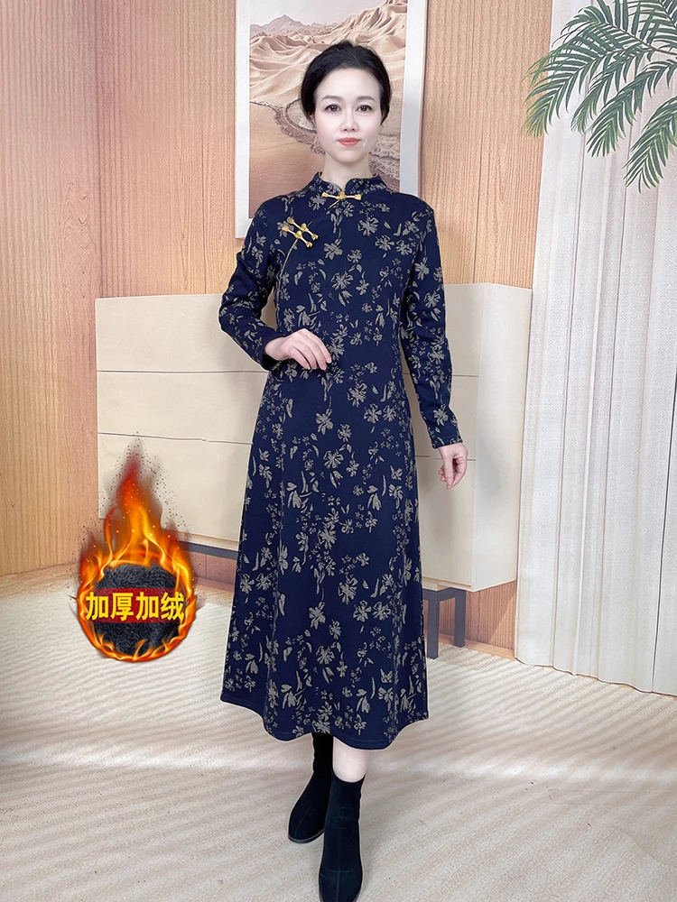 秋冬新款妈妈装新中式国风加绒复古裙女长袖改良旗袍连衣裙25107