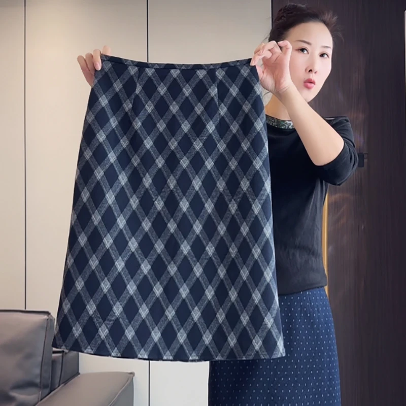 毛呢半身裙女春秋2025新款高腰中长款a字裙显瘦包臀裙直筒一步裙