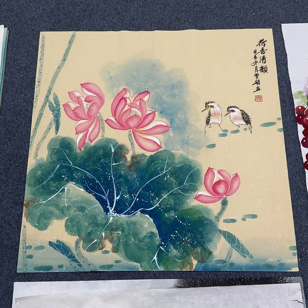 国画尺寸70X70手绘作品 