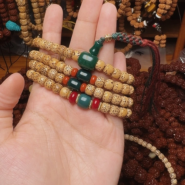 燕****吊坠菩提星月菩提108