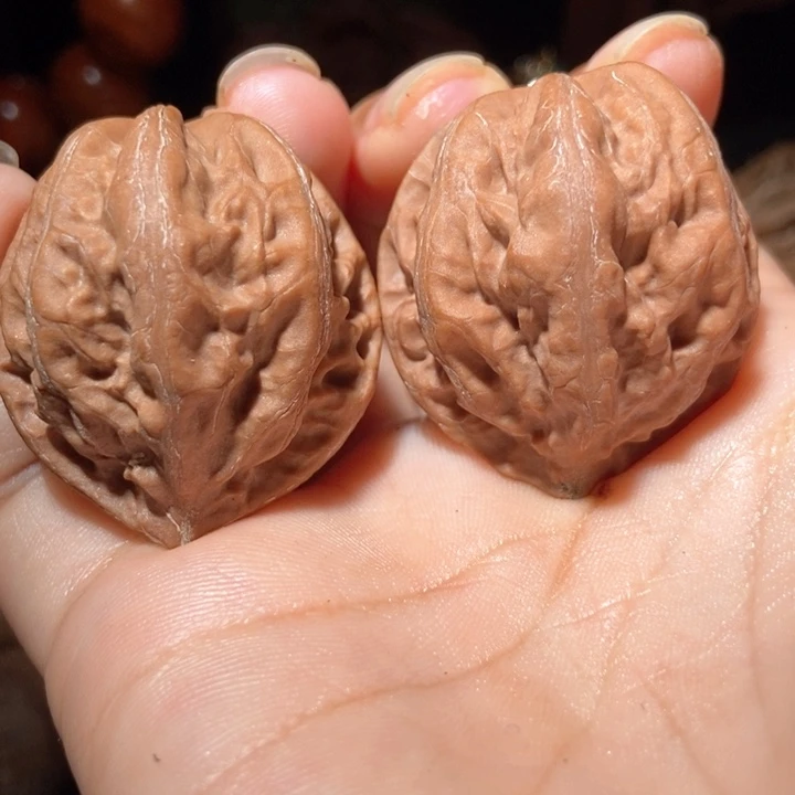 文玩核桃把件东北楸子小雪19