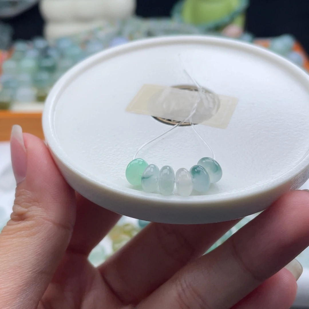 翡翠散珠天然缅甸翡翠a货一串6+