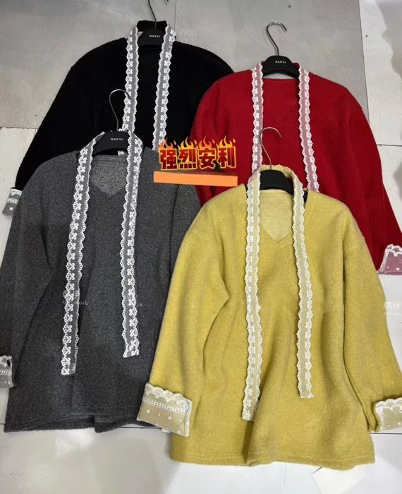 【公主屋】V领羊绒蕾丝飘带上衣6253