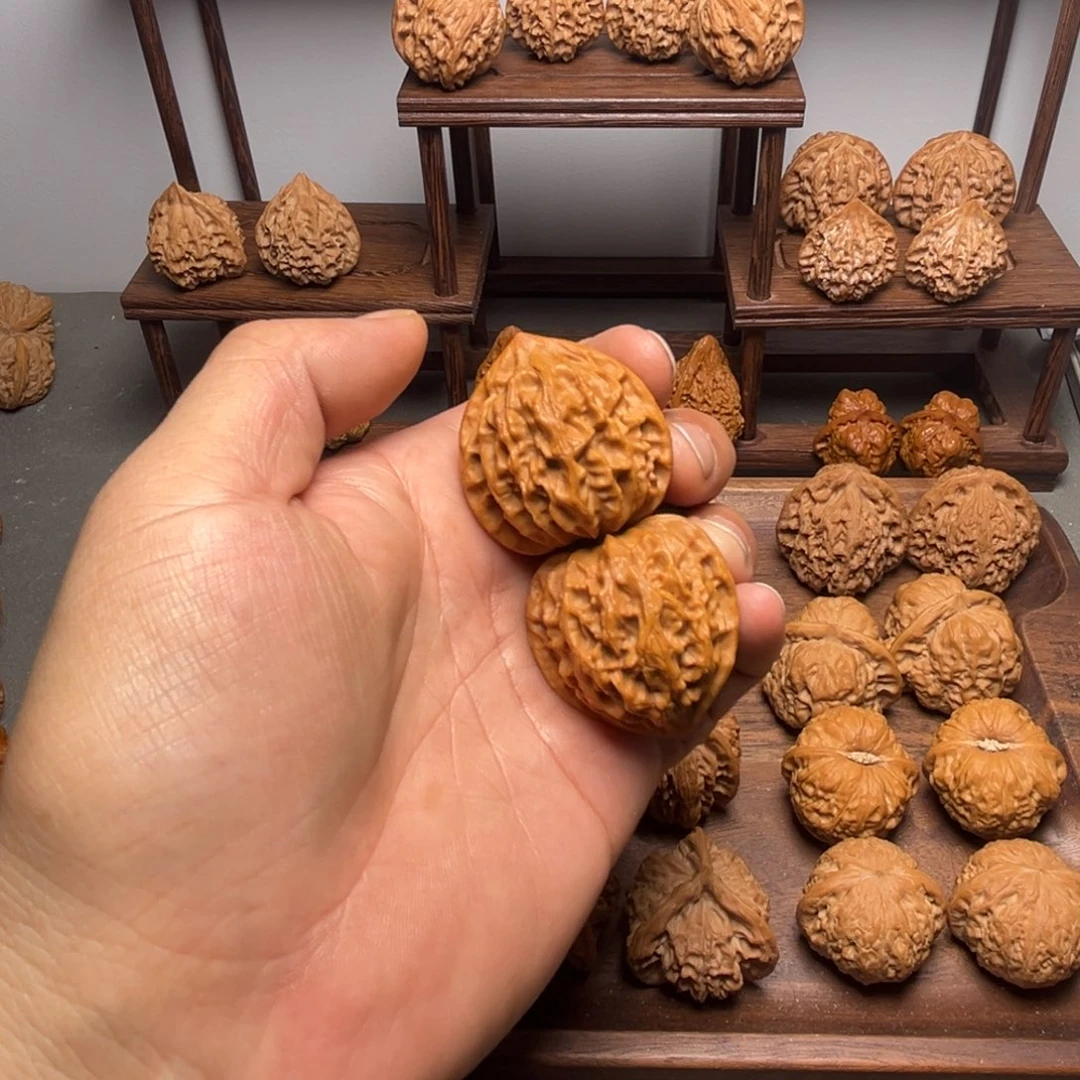 董****吊坠文玩核桃文玩核桃