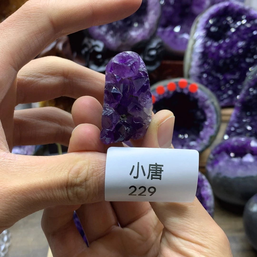 紫晶大型摆件（非配饰）未镶嵌