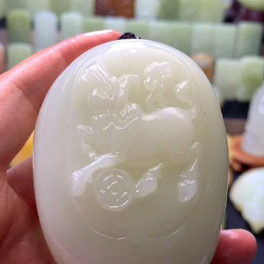 石材方解石手把件