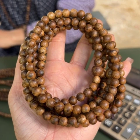 沉香手串装勺子16克卡0.7多样性发1条