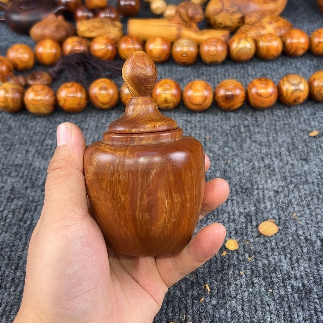 崖柏太行崖柏黑油精品溏心罐子，大的