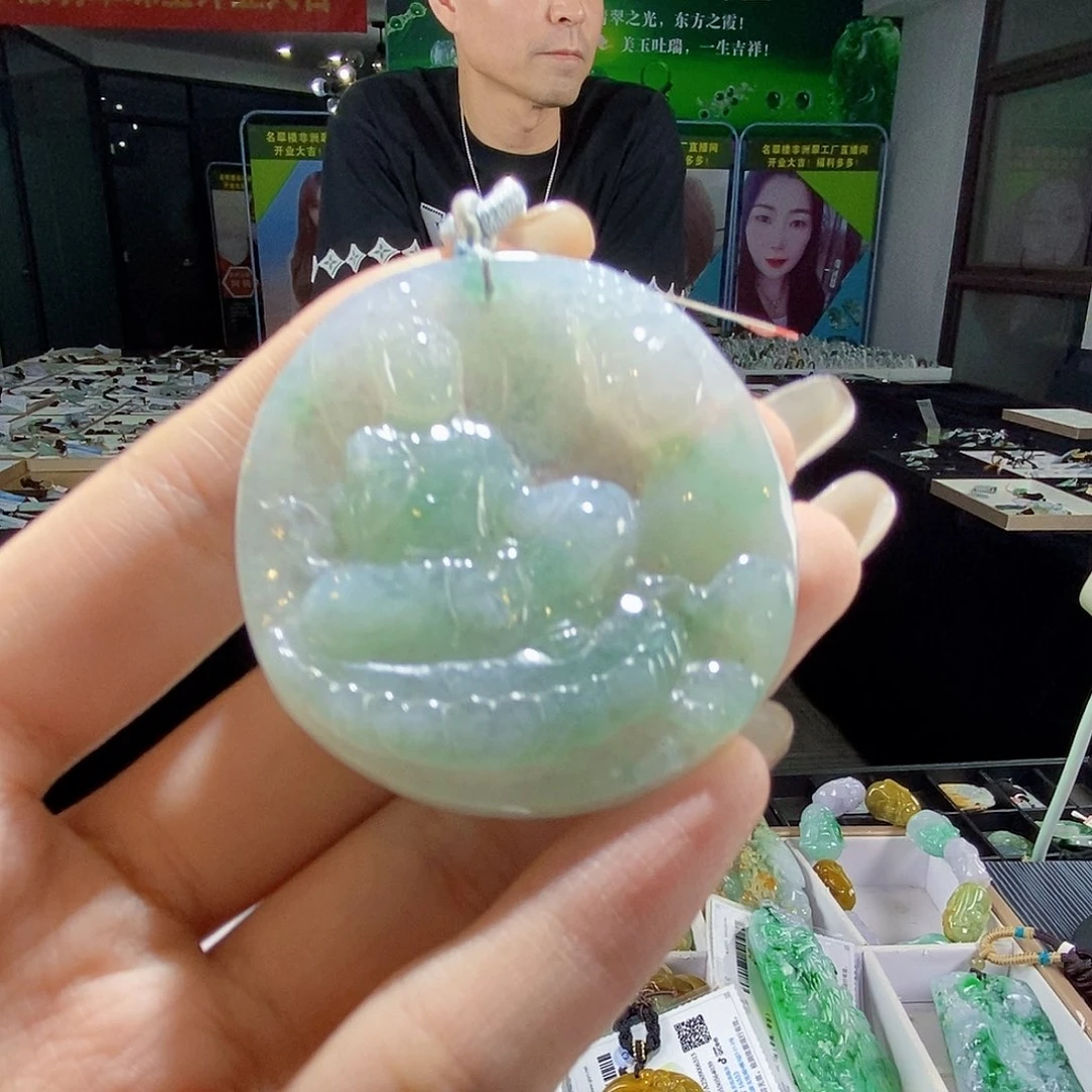 颈饰未镶嵌翡翠翡翠